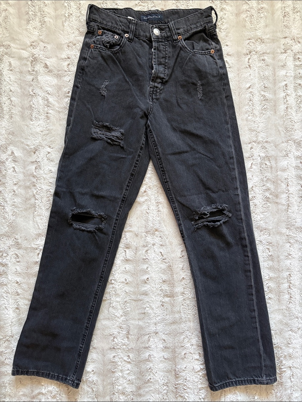 Aeropostale 90’s baggy Black Distressed Straight-Leg Jeans